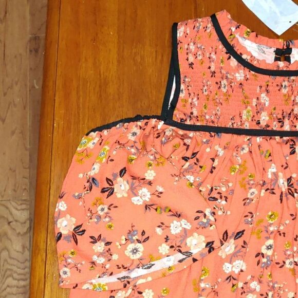 NWT Jolt Cold Shoulder Floral Print Blouse - Picture 4 of 5